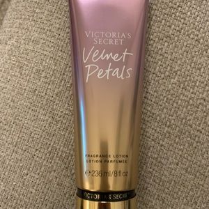 Victoria’s Secret fragrance lotion